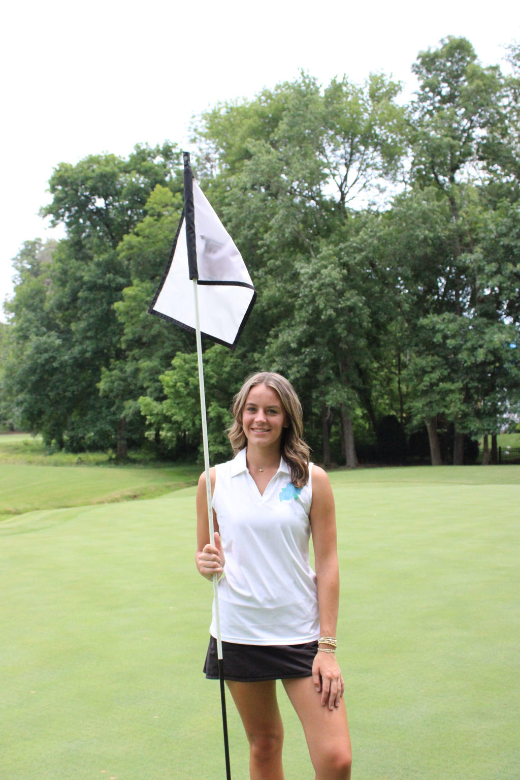 Louise Sleeveless Women’s Golf Shirt