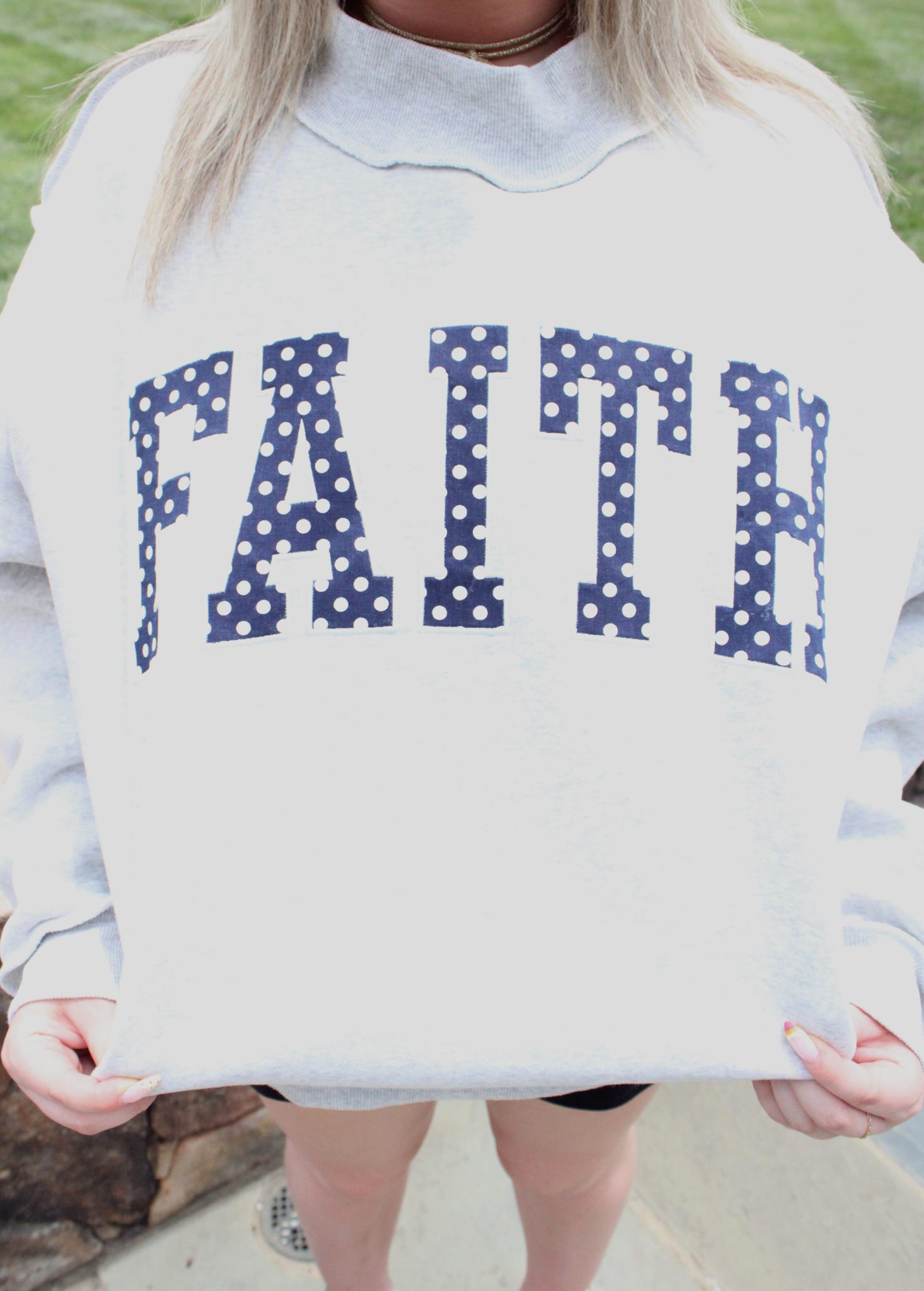 The Peyton Faith Mockneck