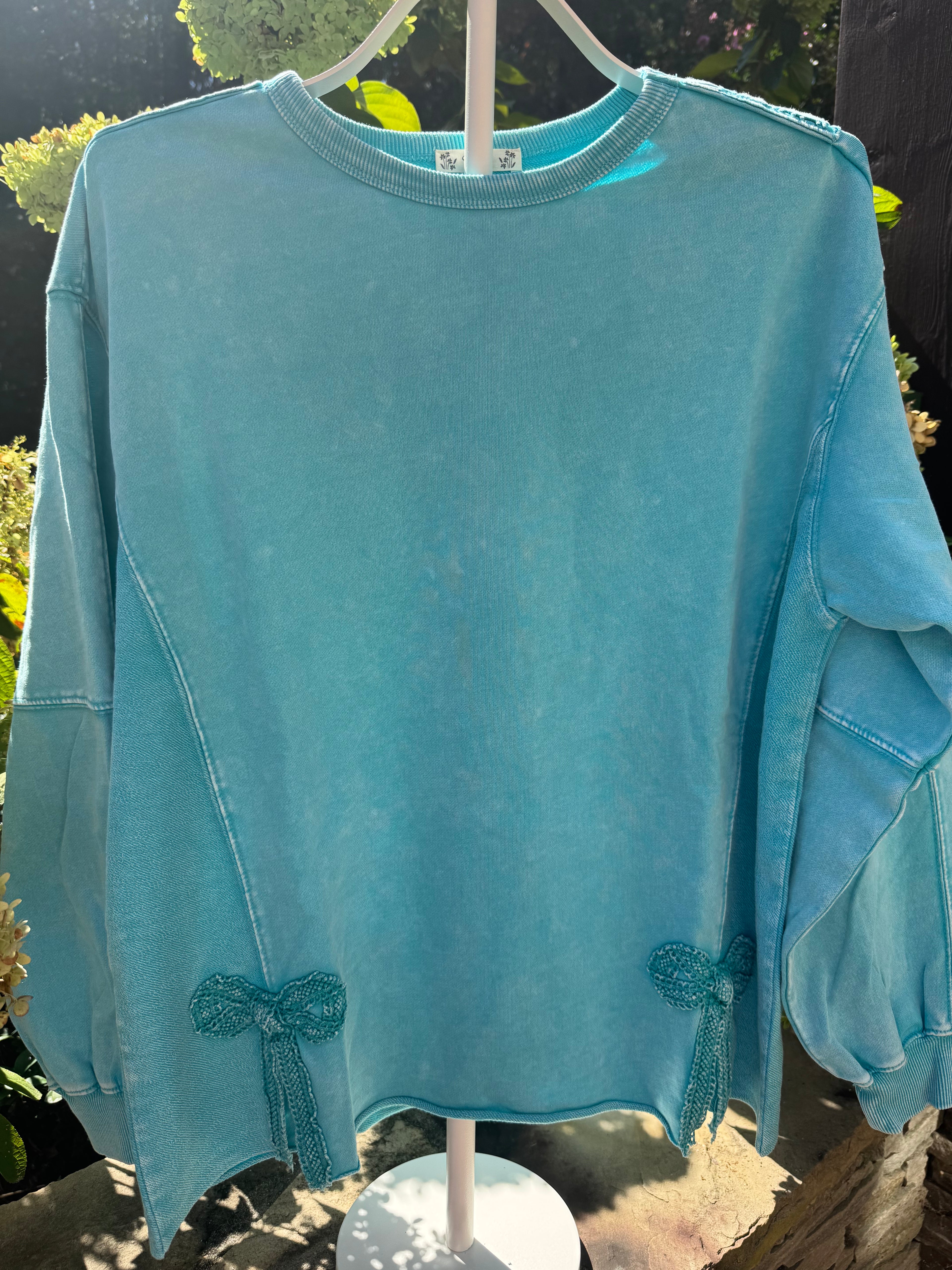 Bow-tique Crewneck