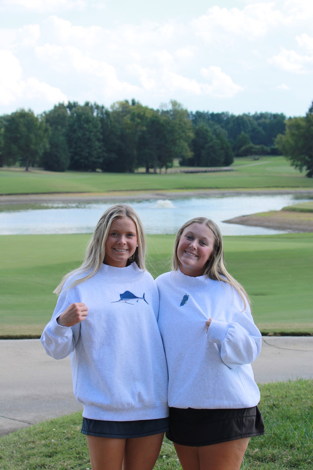 Hydrangea Blue Mockneck